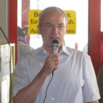 Bürgermeister Robert Wiedemann, Schirmherr des Sponsorenschwimmens